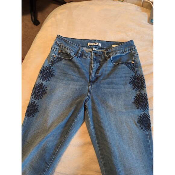Code Bleu jeans with embroidered pattern size 8 - Picture 7 of 8
